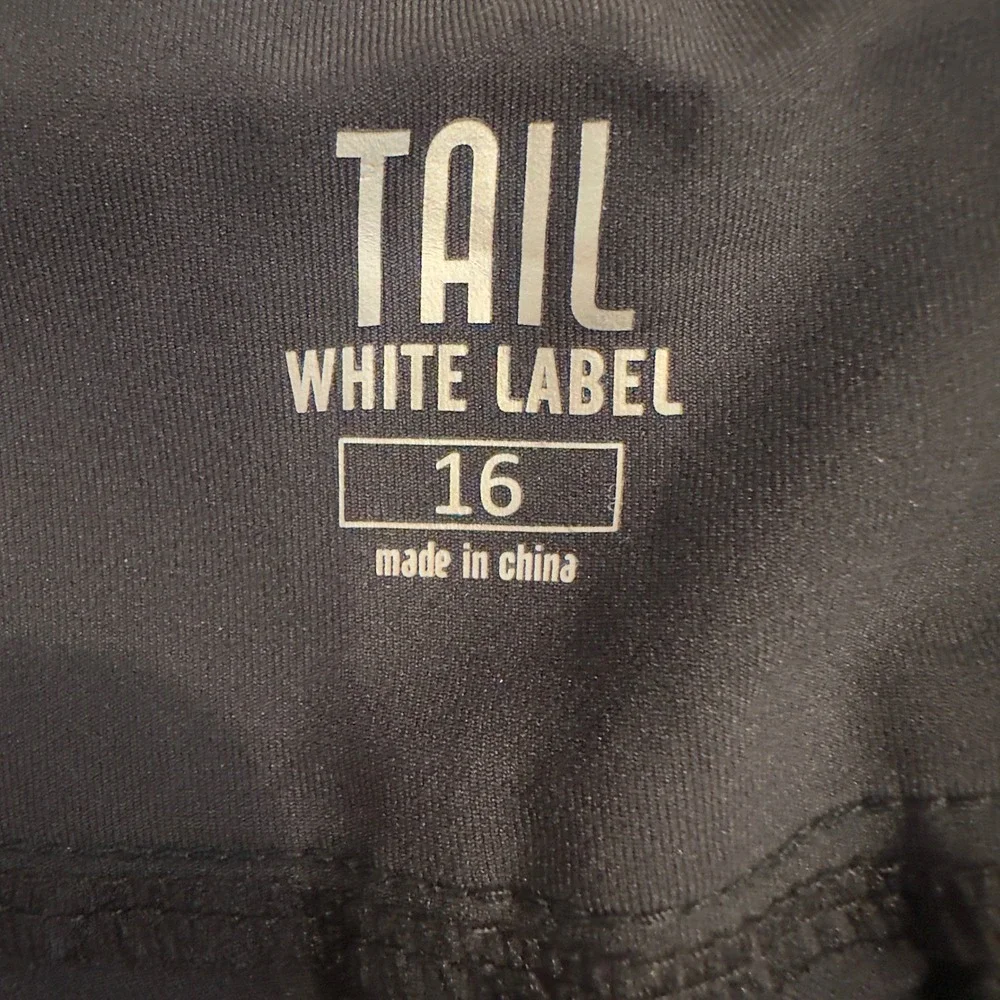 Tail White Label Womens Black Pull On Golf Bermuda Shorts Size 16 GG4825-9002 - Picture 3 of 8